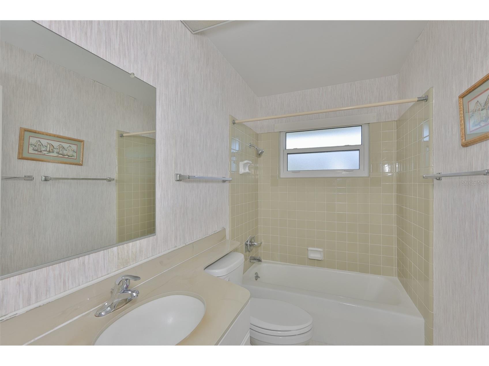 1525 Allegheny Drive Sun City Center FL 33573 TB8498121 image18