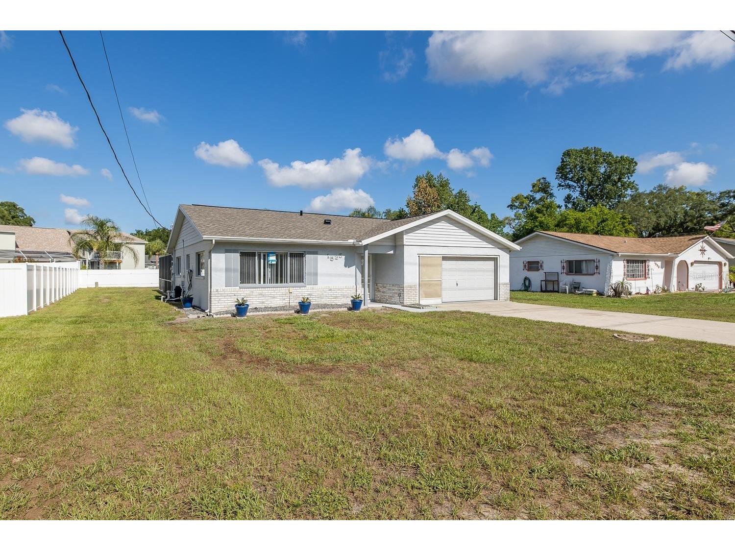 1525 Bishop Road Spring Hill FL 34608 W7886738 image3