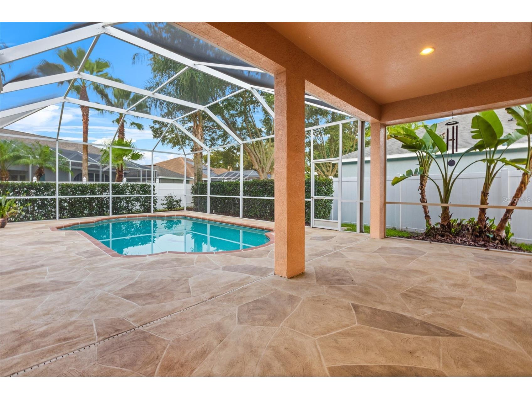 1525 Crooked Stick Drive Valrico FL 33596 TB8474896 image32