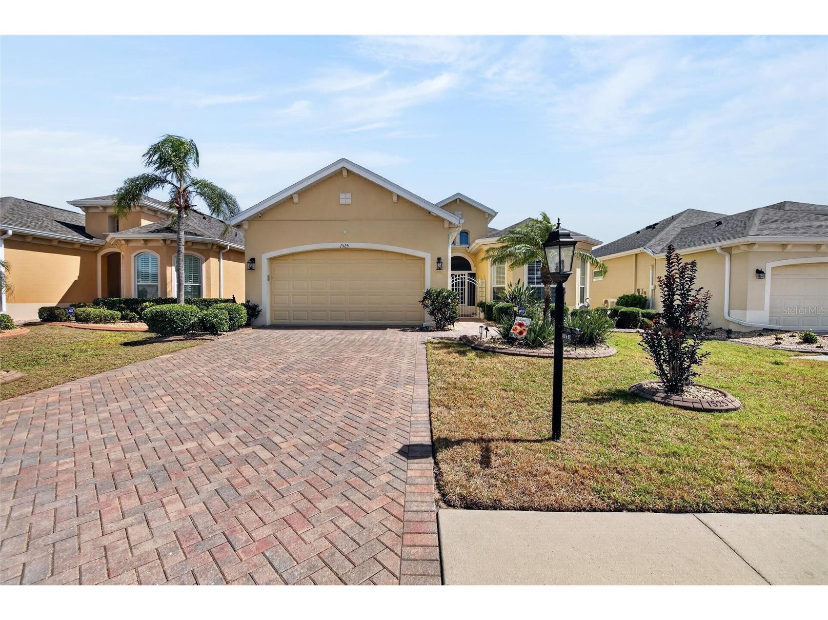 1525 Emerald Dunes Drive Sun City Center FL 33573 TB8506035 image1