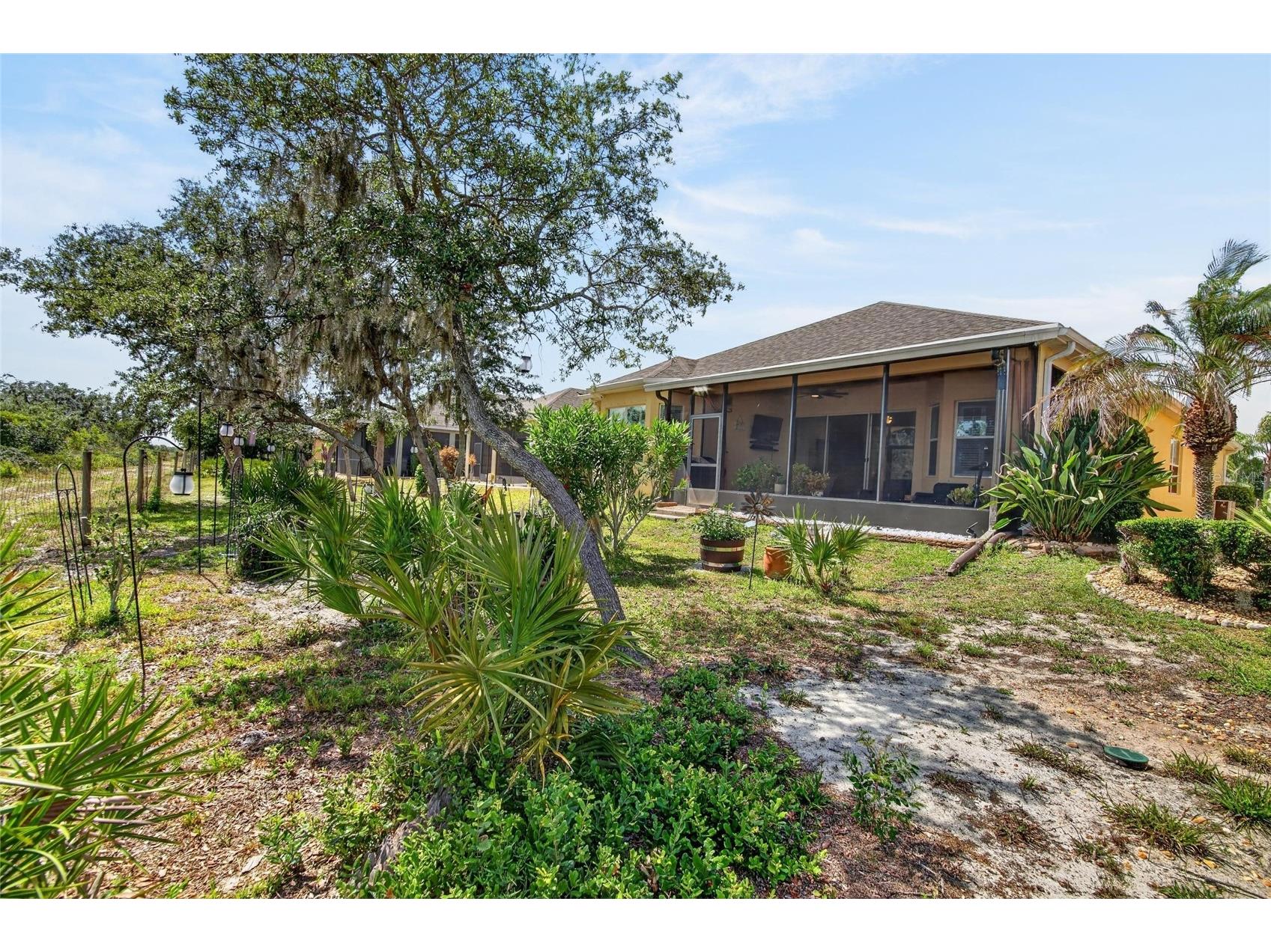 1525 Emerald Dunes Drive Sun City Center FL 33573 TB8506035 image48
