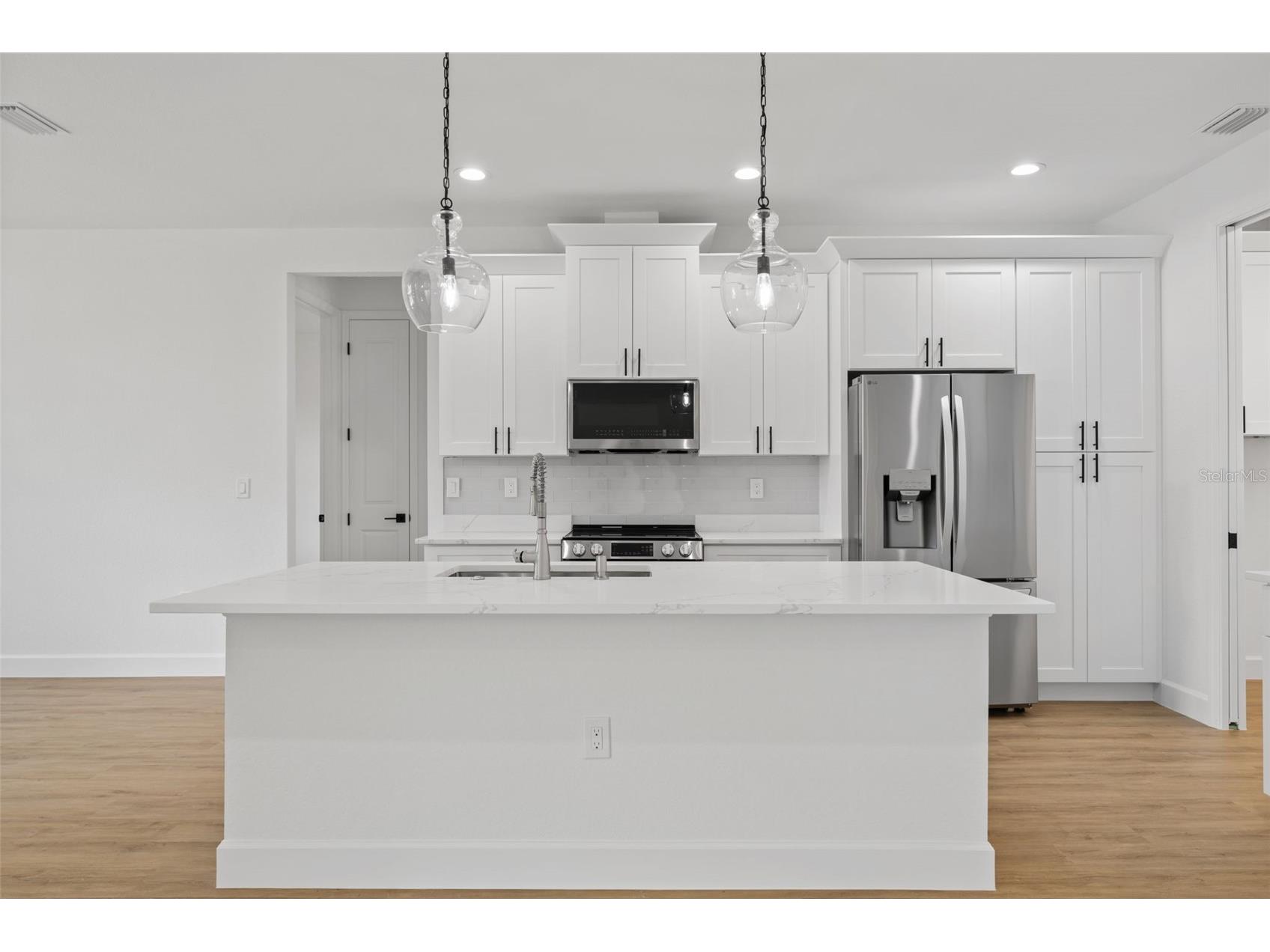 1525 Log Lane North Port FL 34286 A4684715 image11