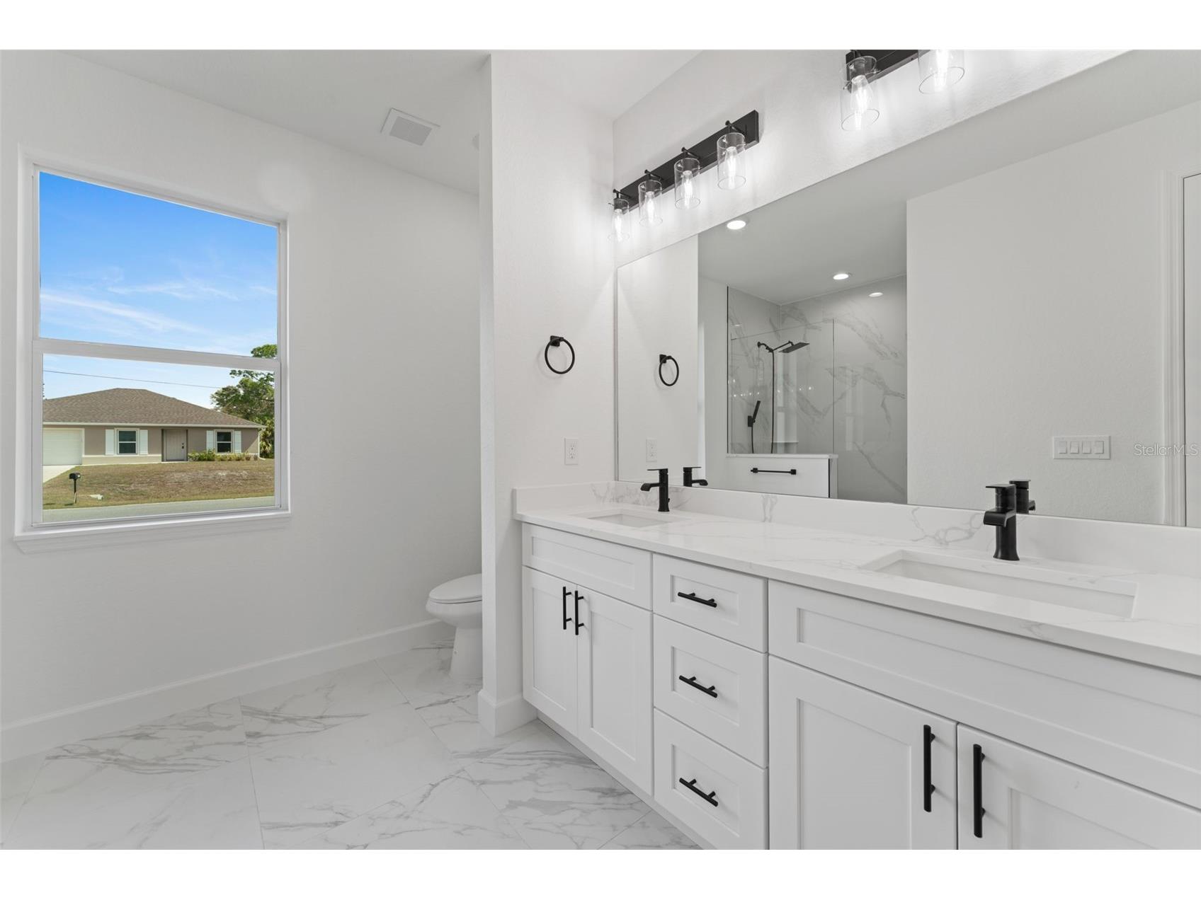 1525 Log Lane North Port FL 34286 A4684715 image23