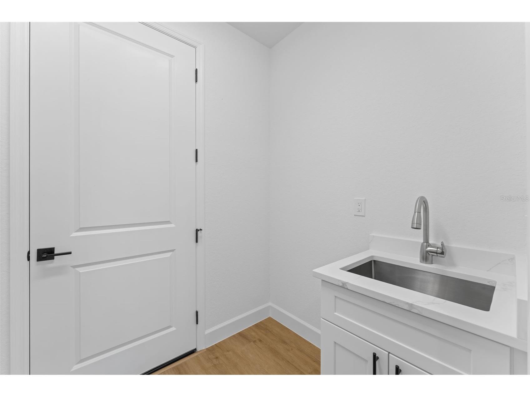 1525 Log Lane North Port FL 34286 A4684715 image33