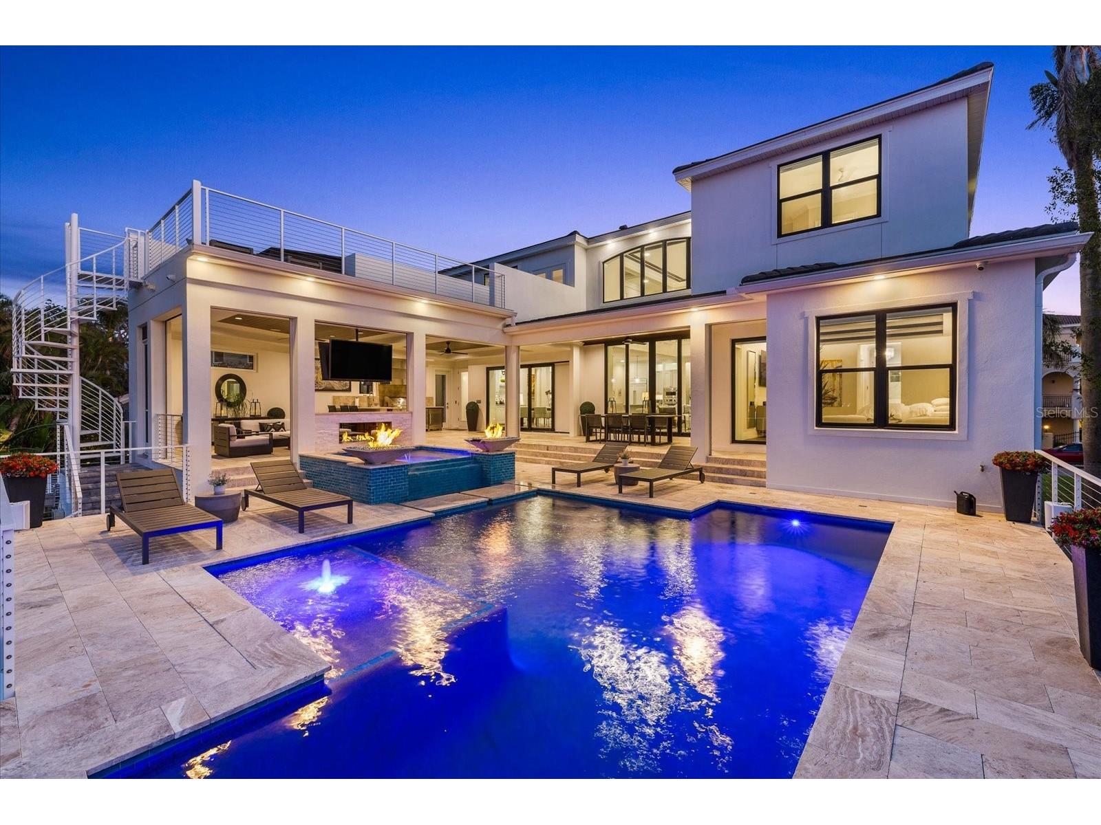 1525 Mallard Lane Sarasota FL 34239 A4692537 image3