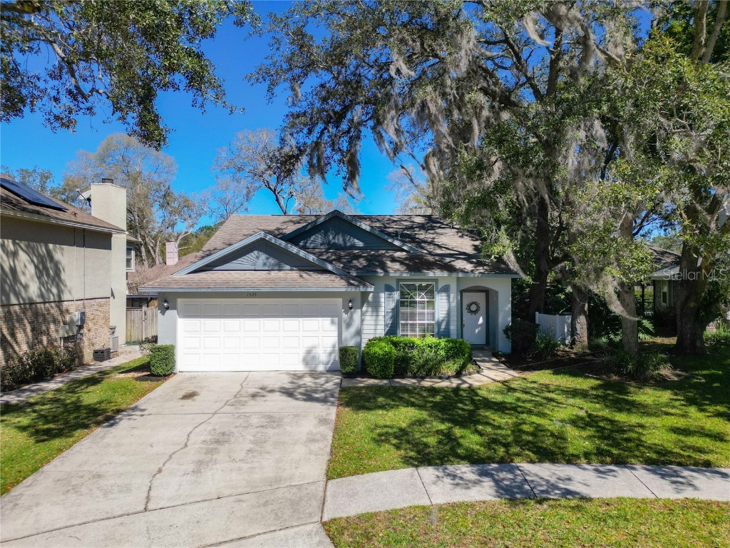 1525 Oakwood Court Apopka FL 32703 O6287440 image1