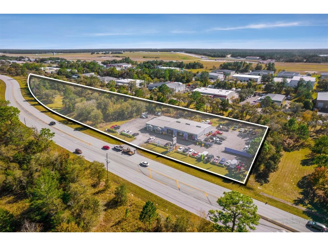 15252 Spring Hill Drive Brooksville FL 34604 W7840493 image1