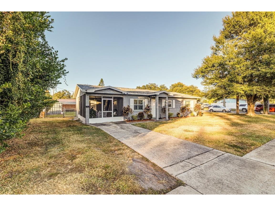 1526 E Edgewood Drive Lakeland FL 33803 L4957299 image3