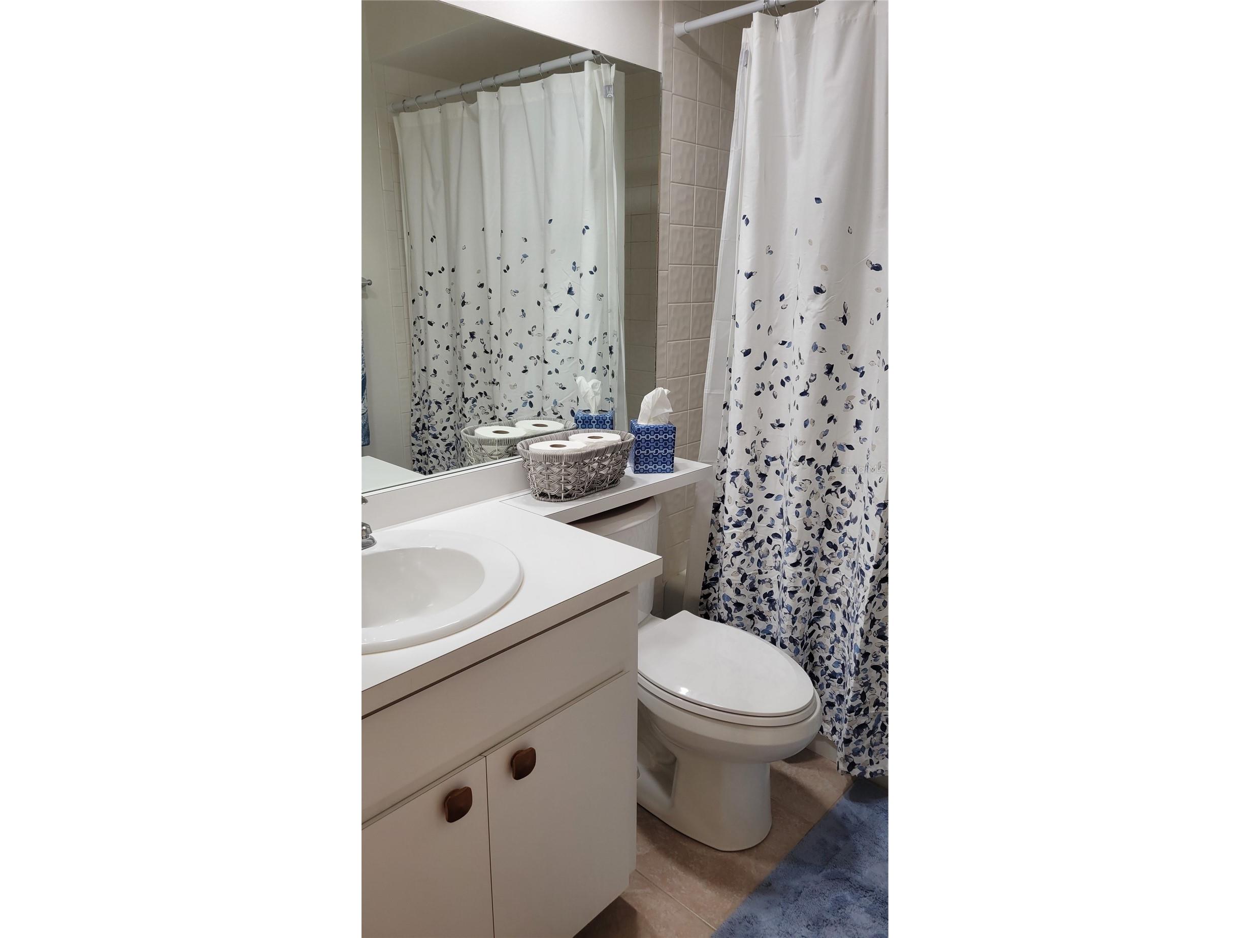 1526 Georgetowne Lane Sarasota FL 34232 A4684545 image13