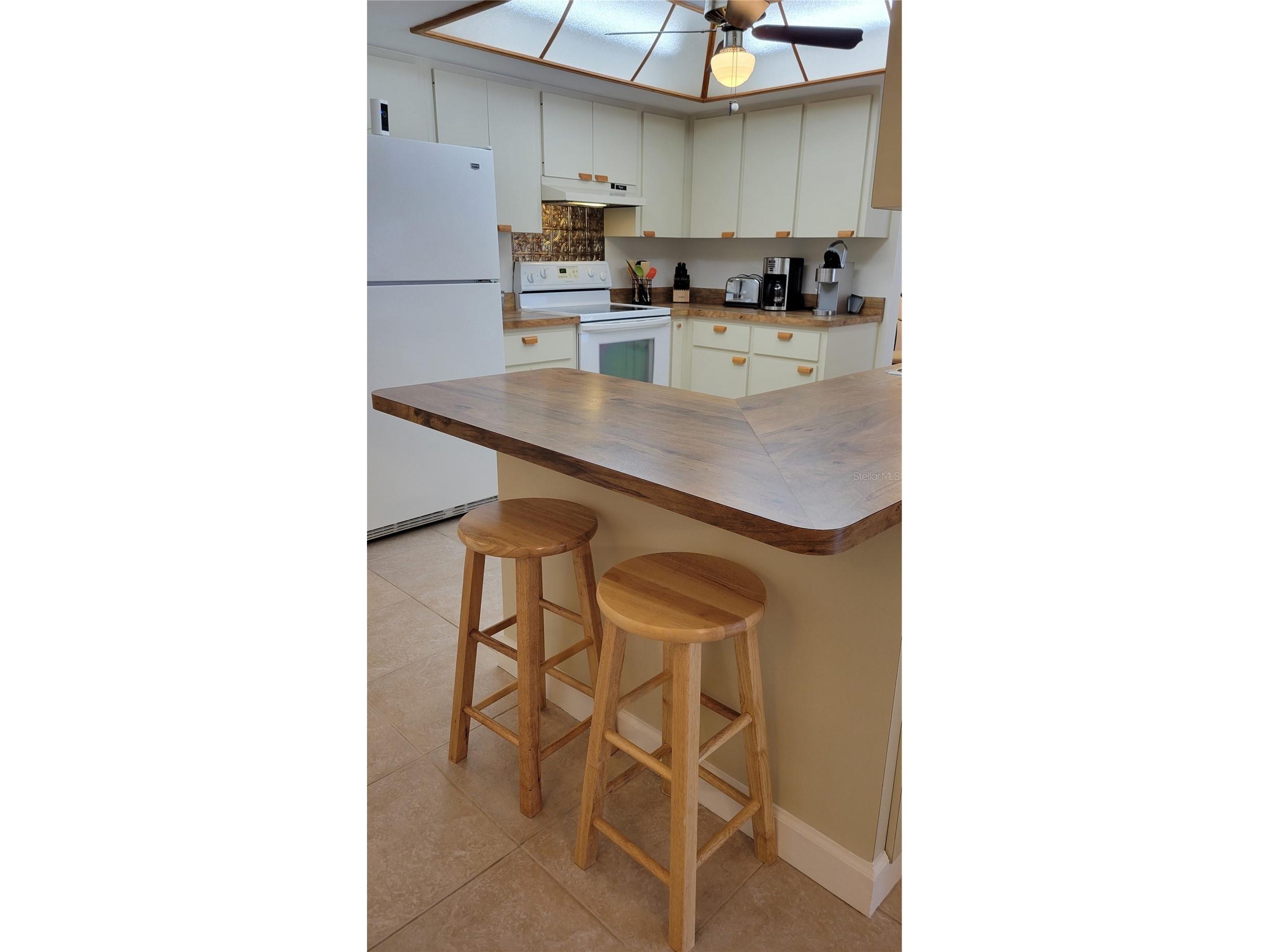 1526 Georgetowne Lane Sarasota FL 34232 A4684545 image5