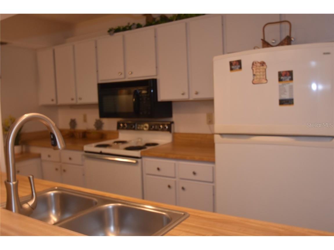 1526 Pelican Point Drive #BA144 Sarasota FL 34231 A4501889 image3