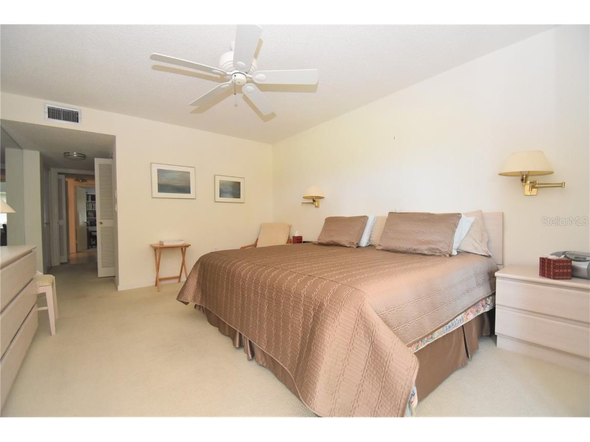 1526 Pelican Point Drive #BA144 Sarasota FL 34231 A4501889 image6