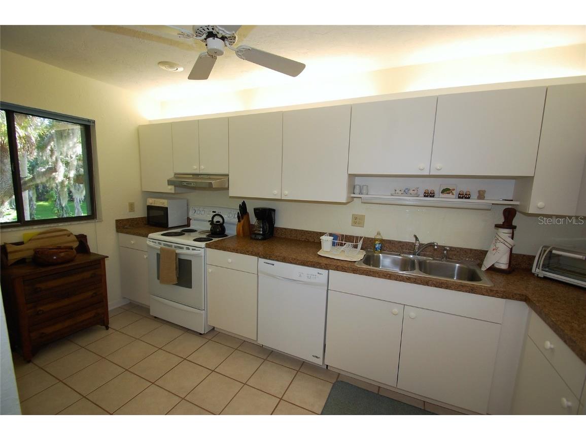 1526 Pelican Point Drive #BA243 Sarasota FL 34231 A4571787 image2