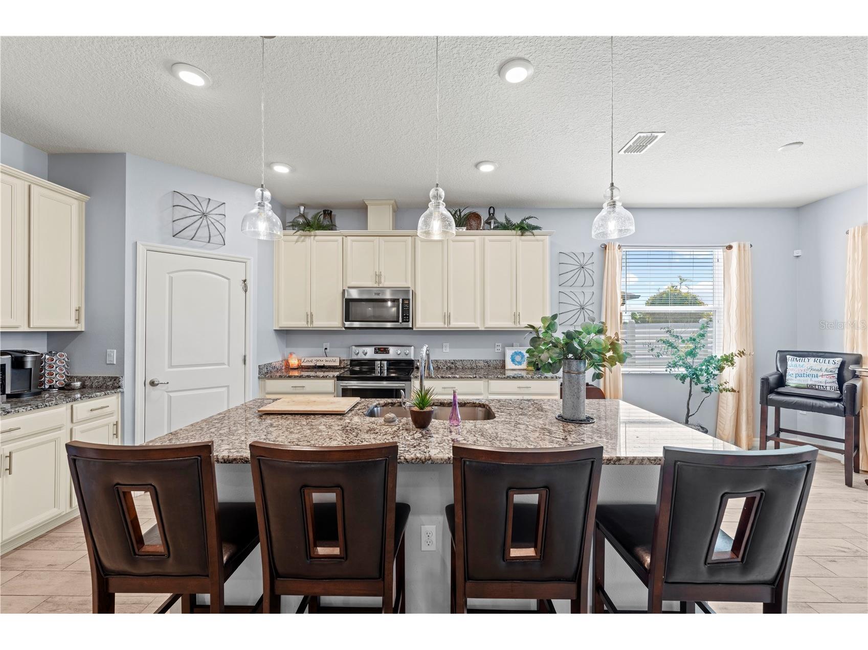 1526 SW Lexington Drive Port Saint Lucie FL 34953 - C-24 CANAL OM716253 image7