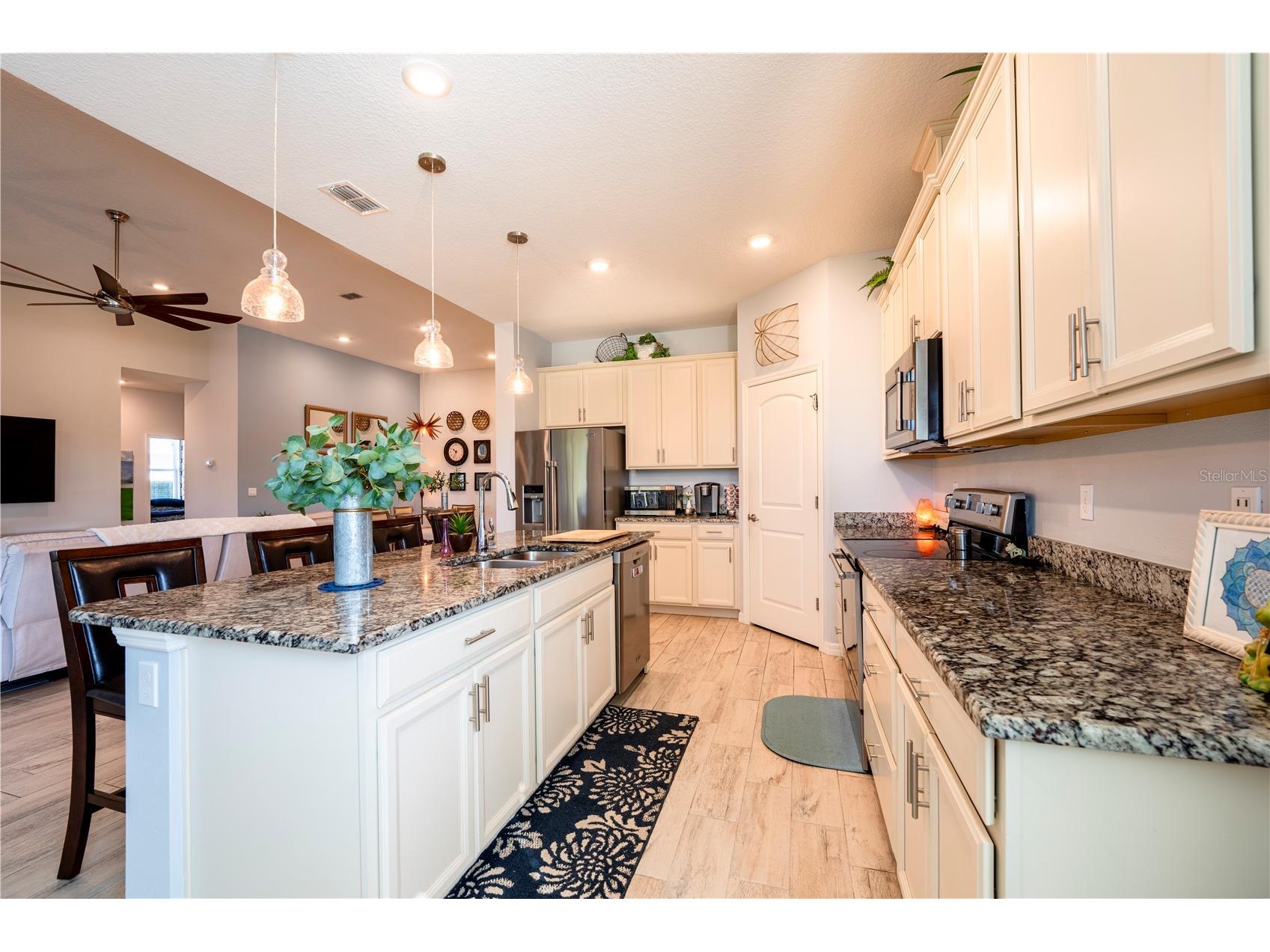 1526 SW Lexington Drive Port Saint Lucie FL 34953 - C-24 CANAL OM716253 image9