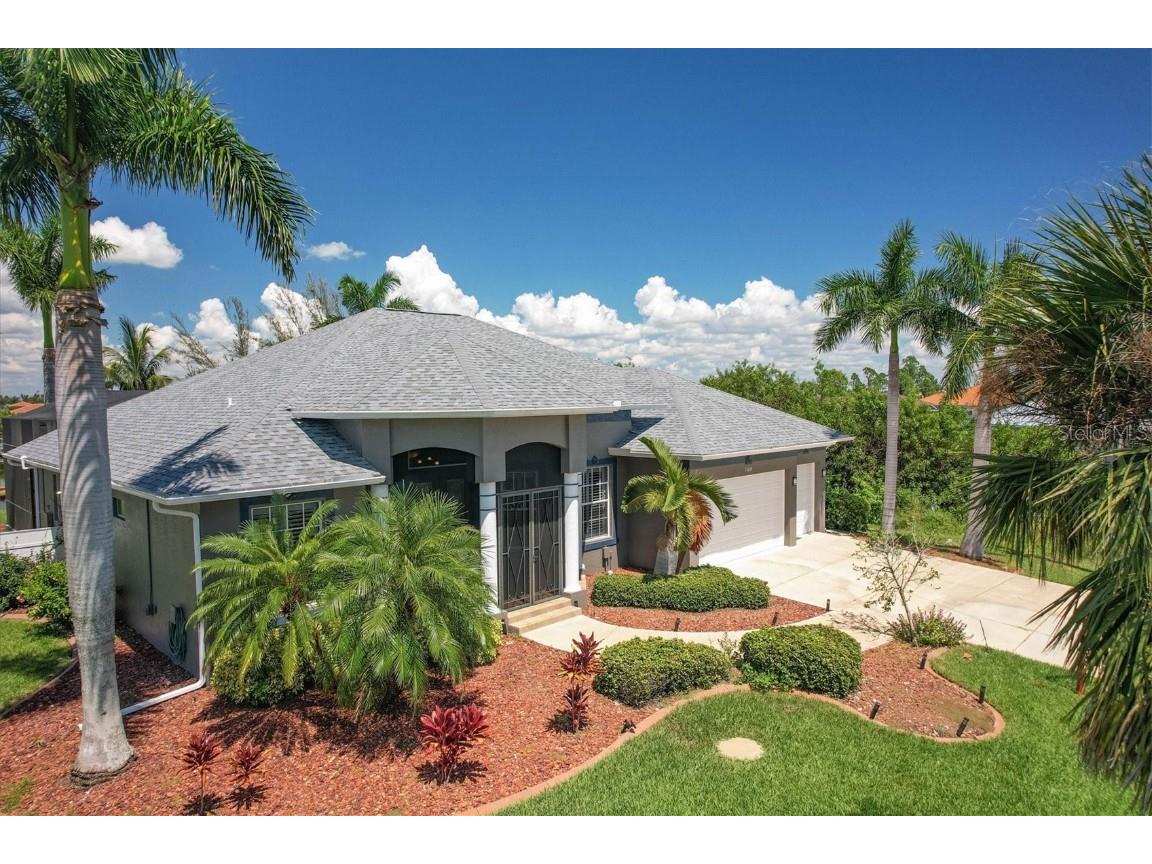 15264 Hennipen Circle Port Charlotte FL 33981 D6132405 image1