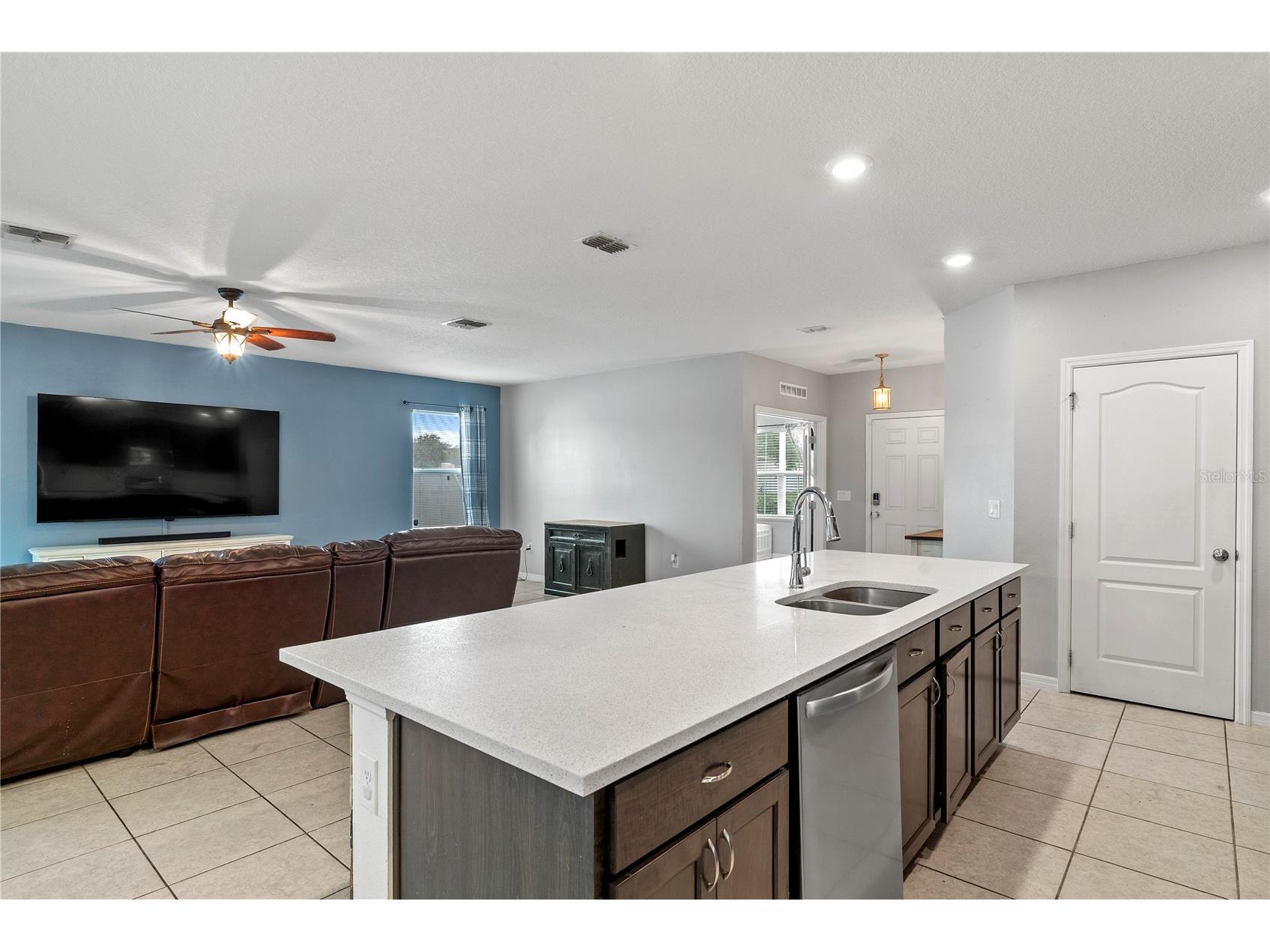 15266 Aquarius Way Mascotte FL 34753 O6420080 image10