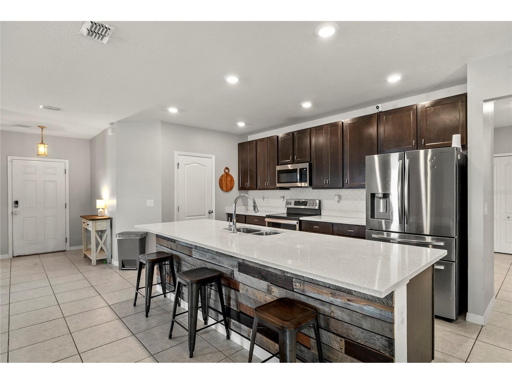 15266 Aquarius Way Mascotte FL 34753 O6420080 image6