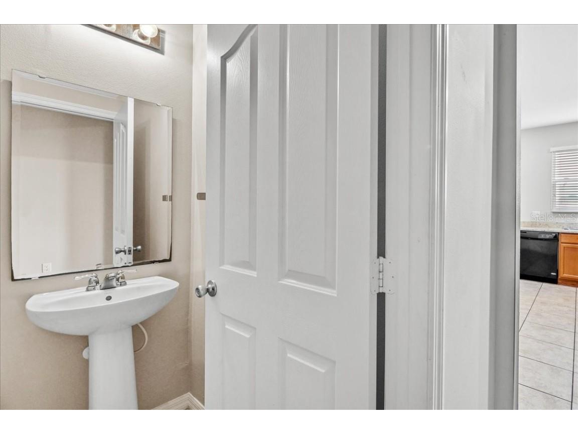 1527 Angler Avenue Kissimmee FL 34746 O6349376 image32