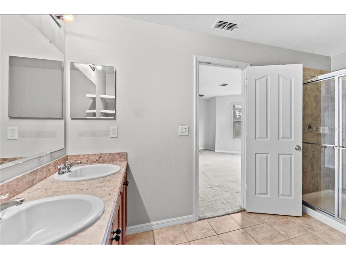 1527 Angler Avenue Kissimmee FL 34746 O6349555 image49