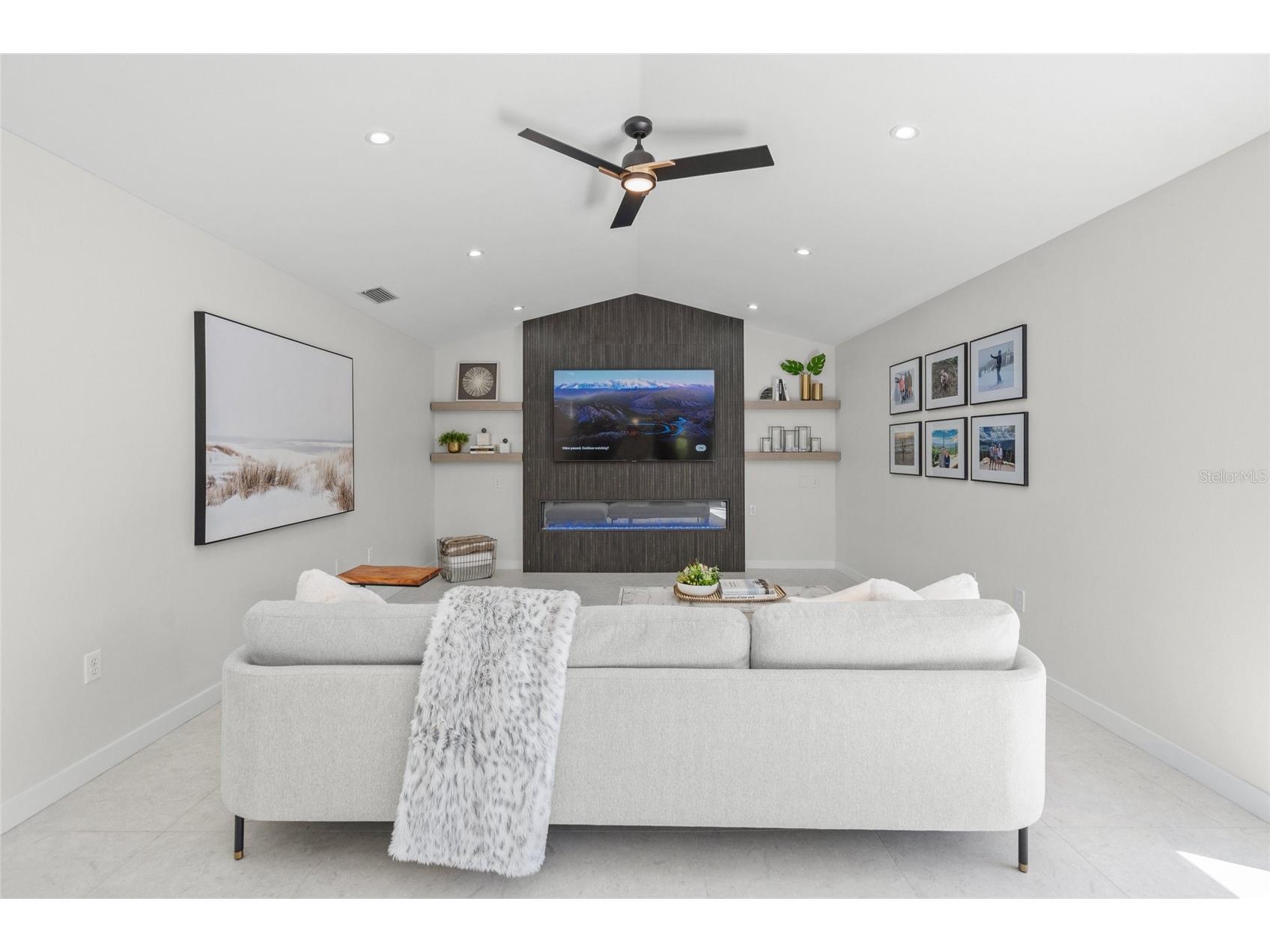 1527 Buoy Lane Osprey FL 34229 A4688266 image12