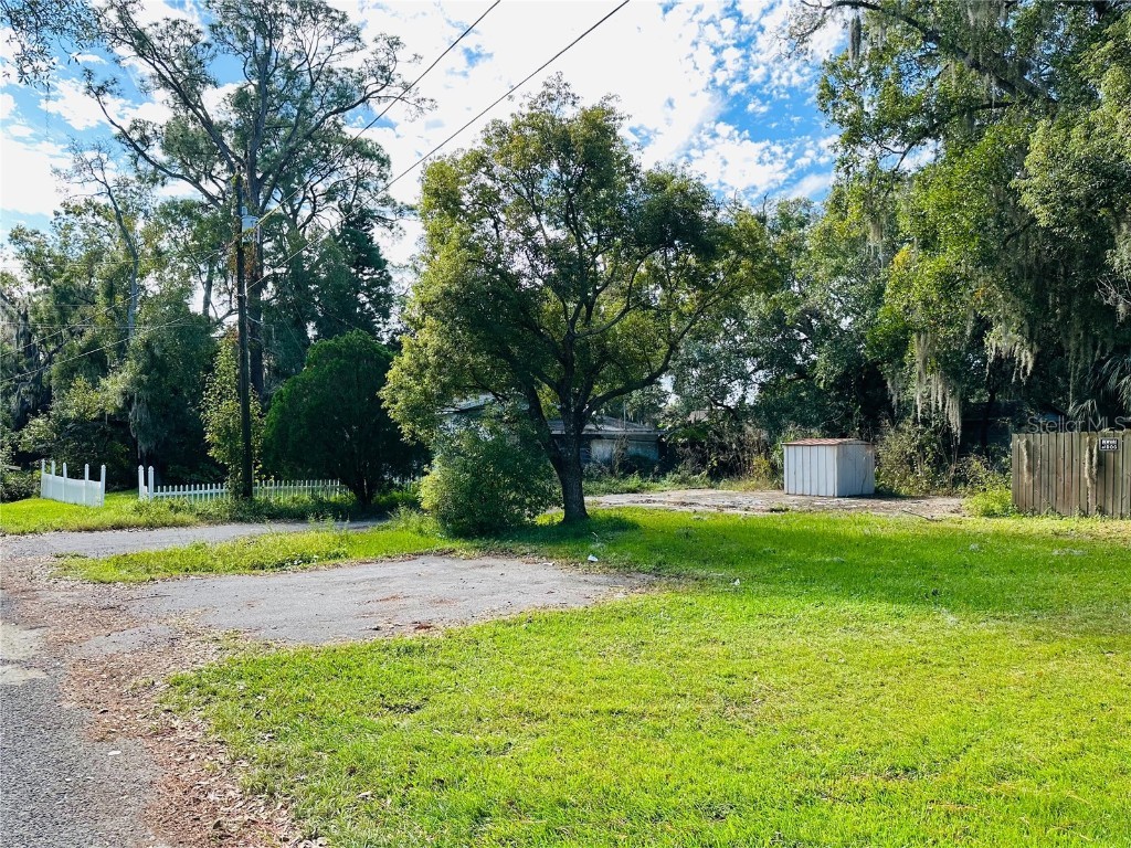 1527 Carillon Street Holiday FL 34691 W7850762 image1