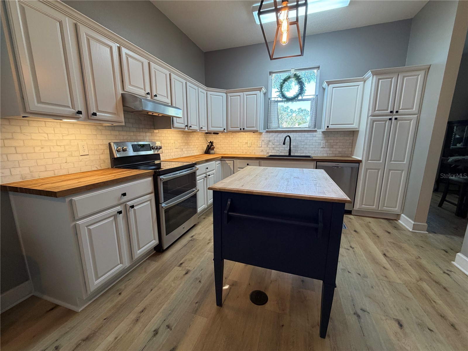 1527 Dess Drive Orlando FL 32818 O6388334 image20