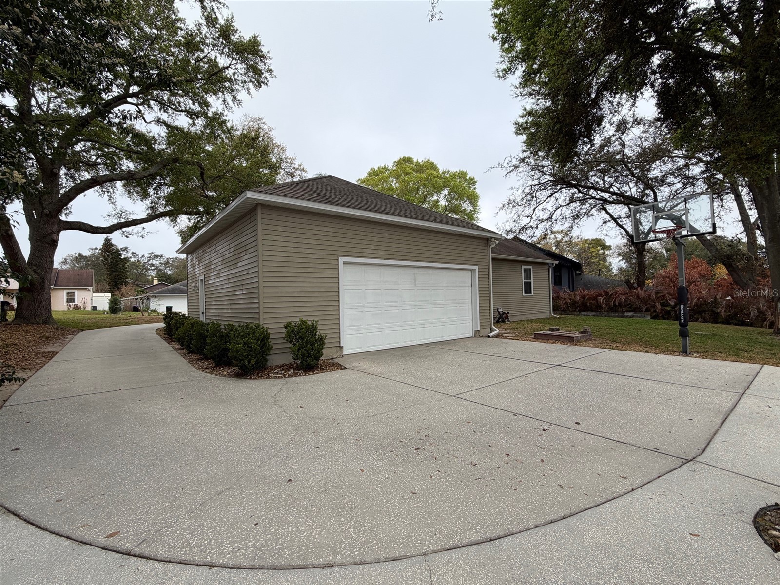 1527 Dess Drive Orlando FL 32818 O6388334 image48
