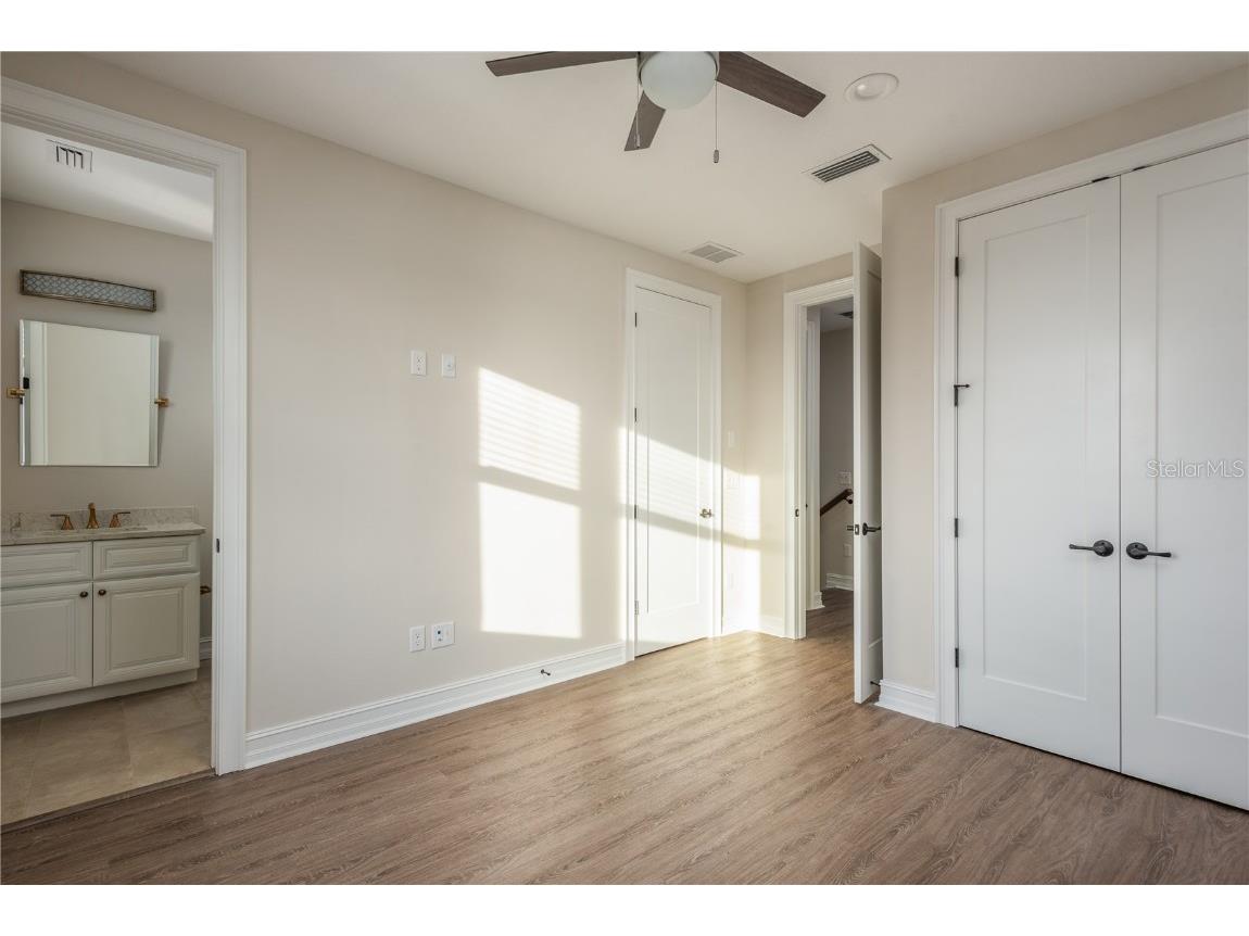 1527 N Morgan Street Tampa FL 33602 TB8423171 image22