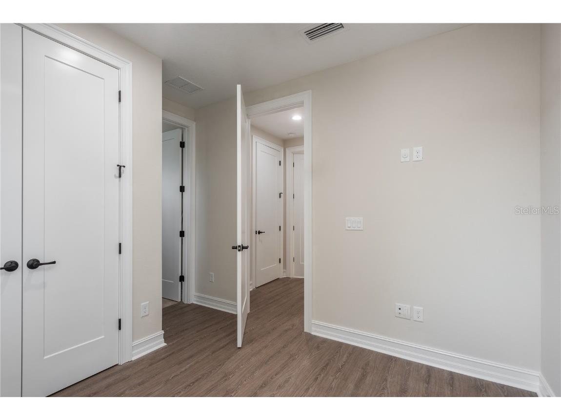 1527 N Morgan Street Tampa FL 33602 TB8423171 image28