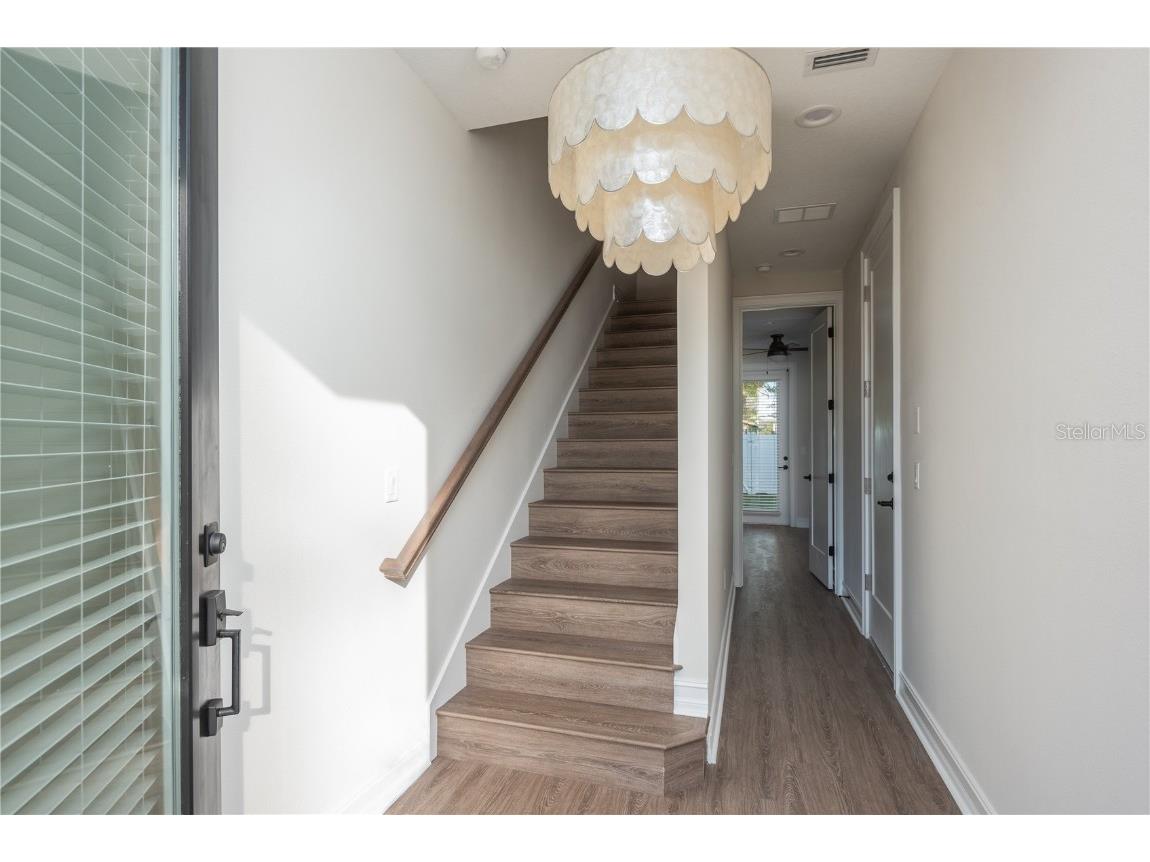 1527 N Morgan Street Tampa FL 33602 TB8423171 image3