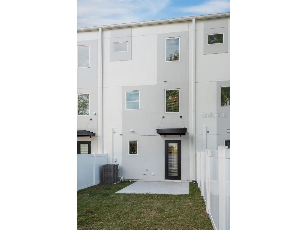 1527 N Morgan Street Tampa FL 33602 TB8423171 image42