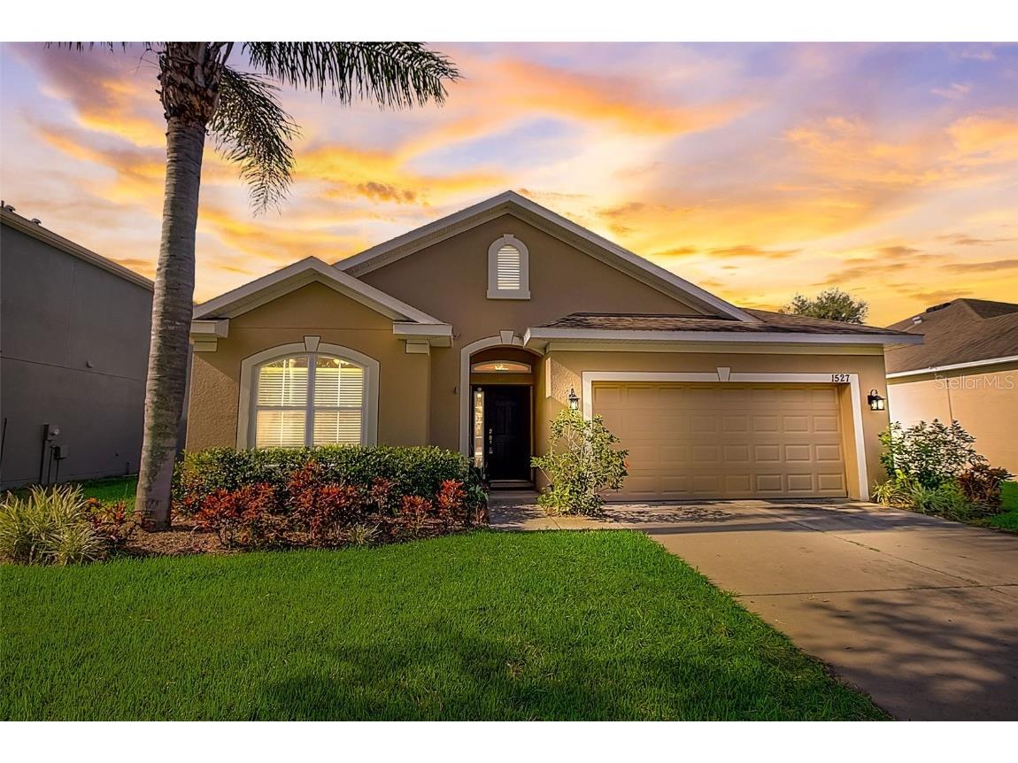 1527 Rhodeswell Lane Dover FL 33527 T3463194 image1