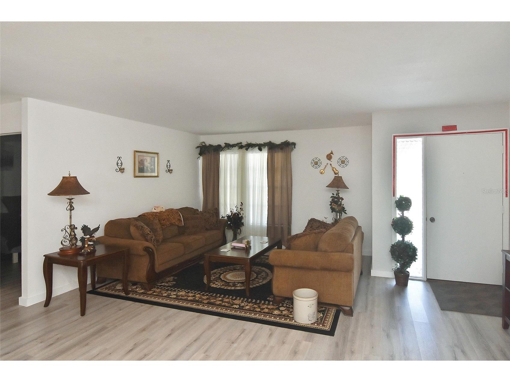 1527 Stewart Drive #115 Sarasota FL 34232 A4698913 image14