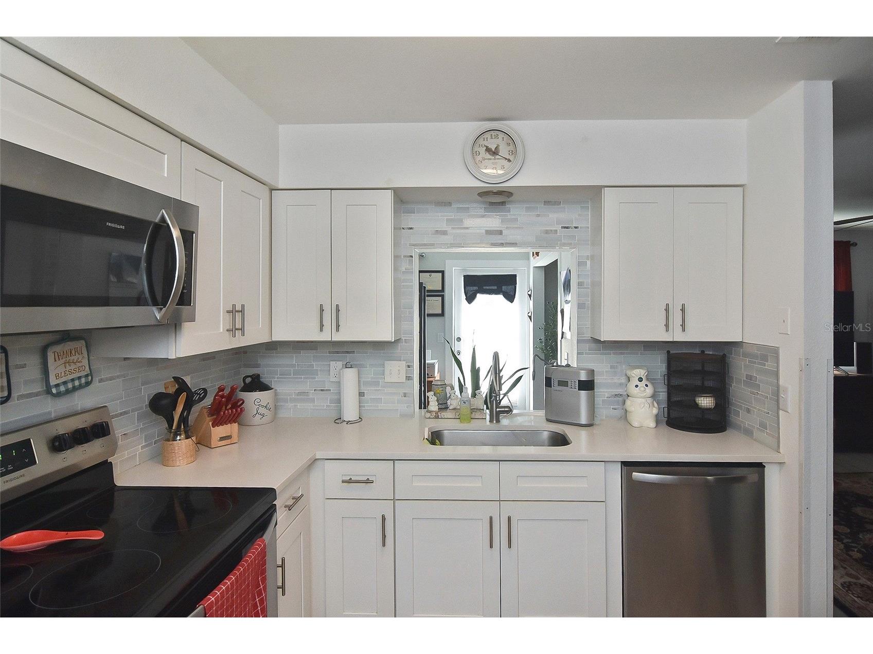1527 Stewart Drive #115 Sarasota FL 34232 A4698913 image27