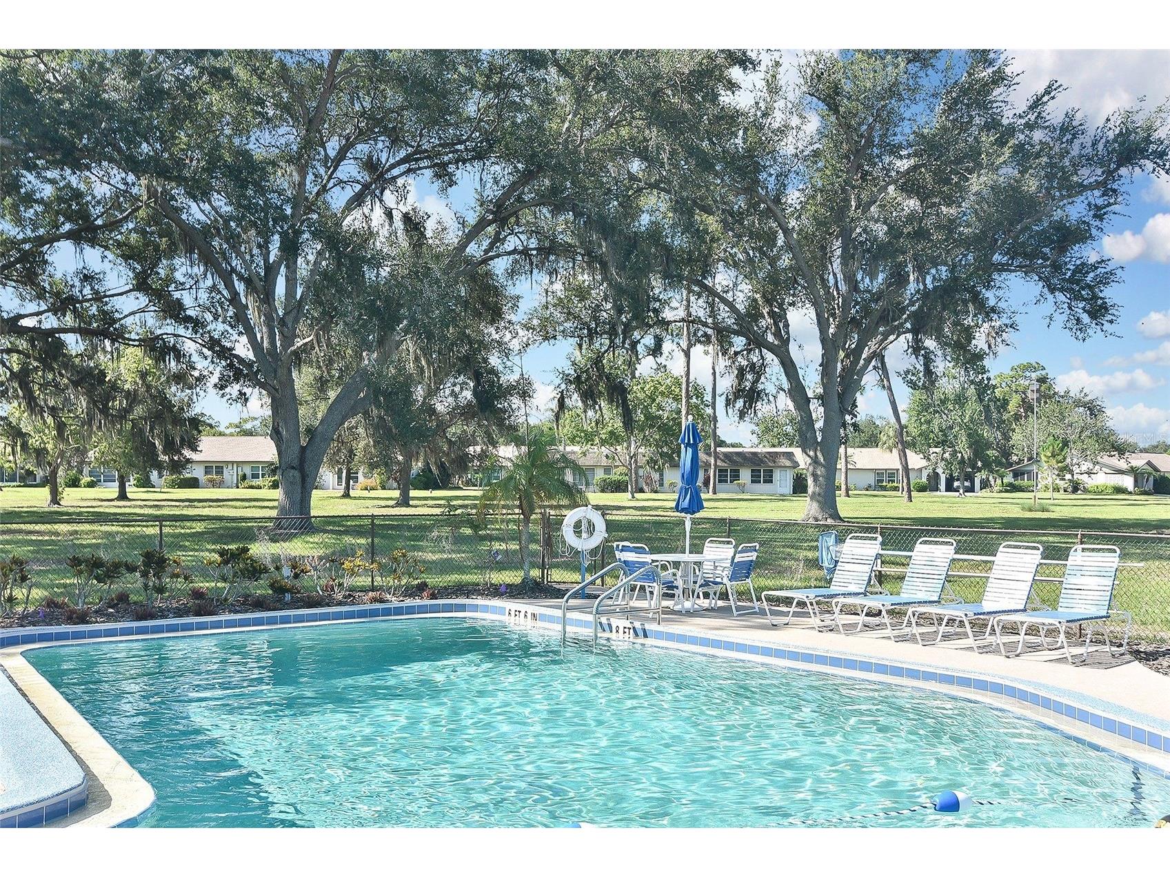 1527 Stewart Drive #115 Sarasota FL 34232 A4698913 image43