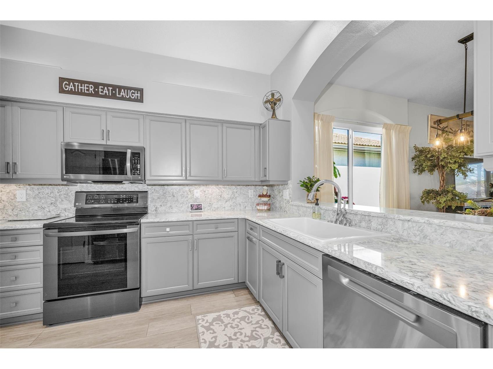 1527 Woodstream Drive Oldsmar FL 34677 TB8476648 image20