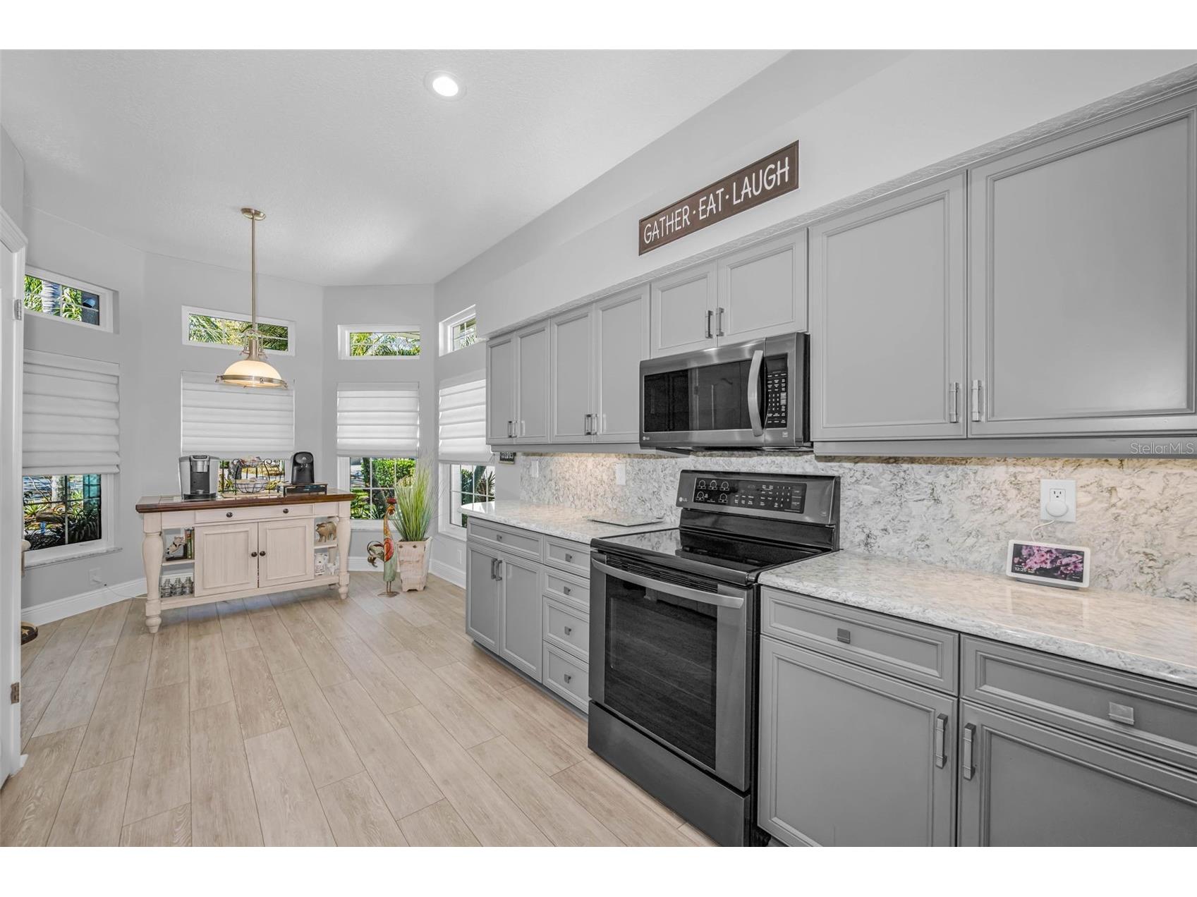1527 Woodstream Drive Oldsmar FL 34677 TB8476648 image21