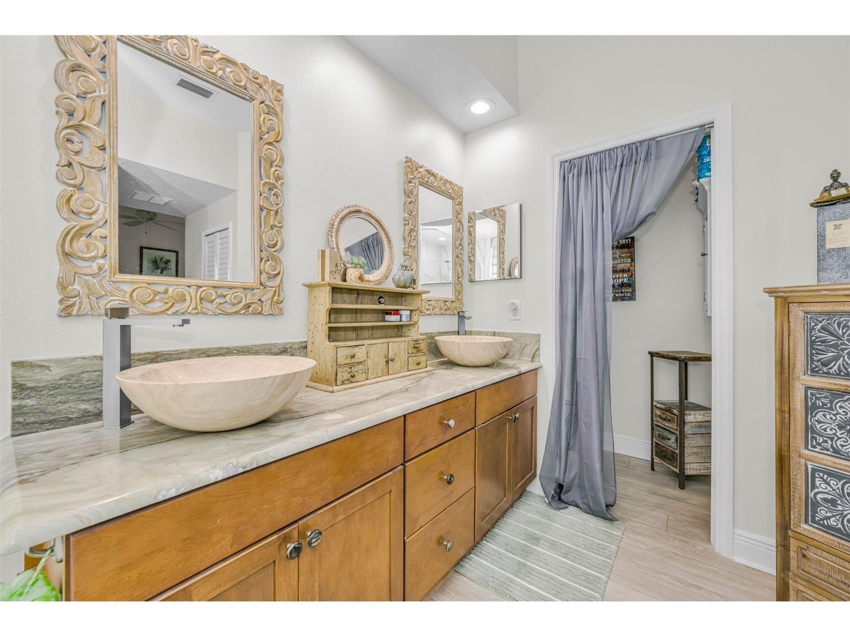 1527 Woodstream Drive Oldsmar FL 34677 TB8476648 image32