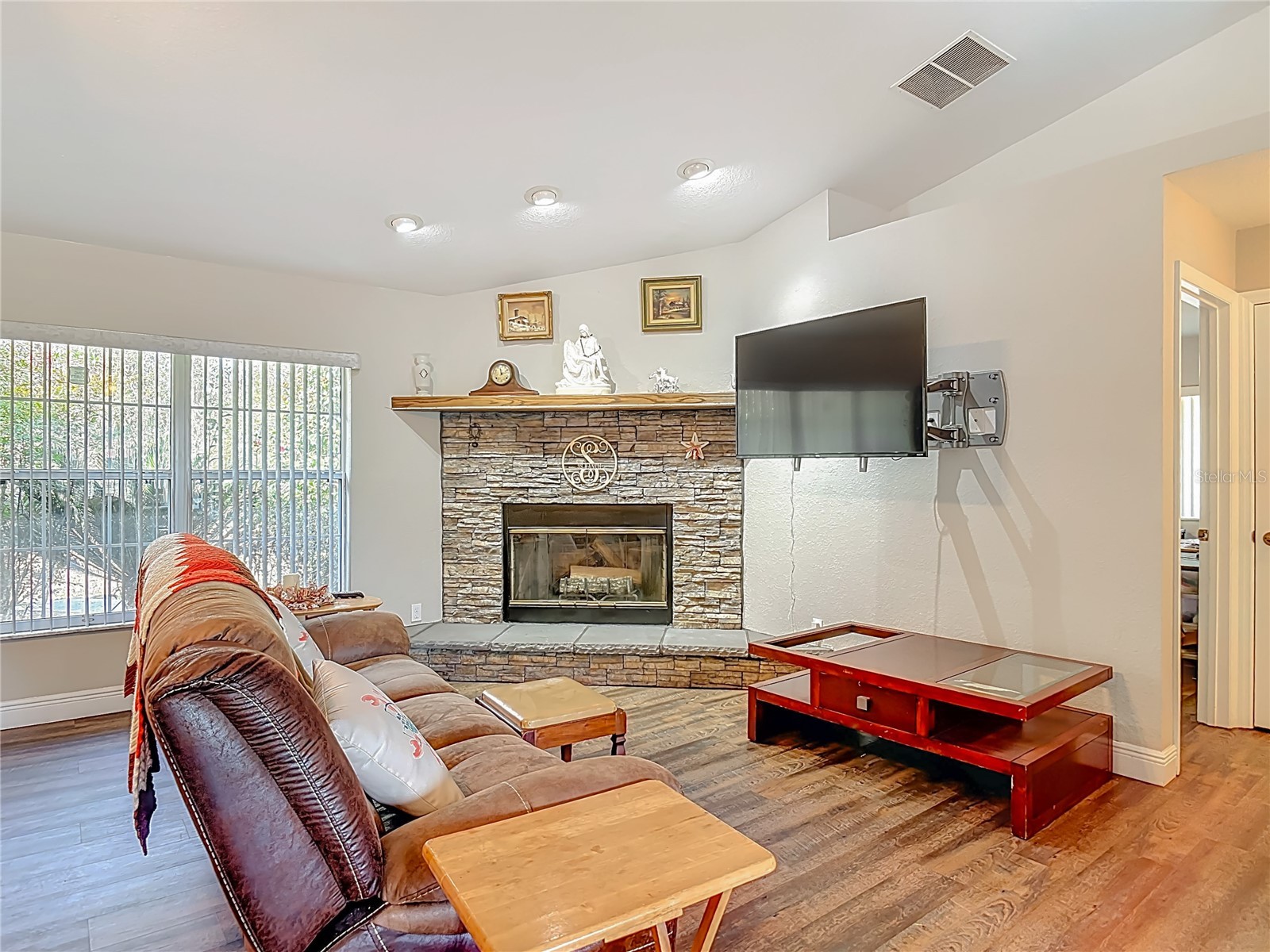 15271 SE 24th Street Road Ocklawaha FL 32179 OM719662 image14