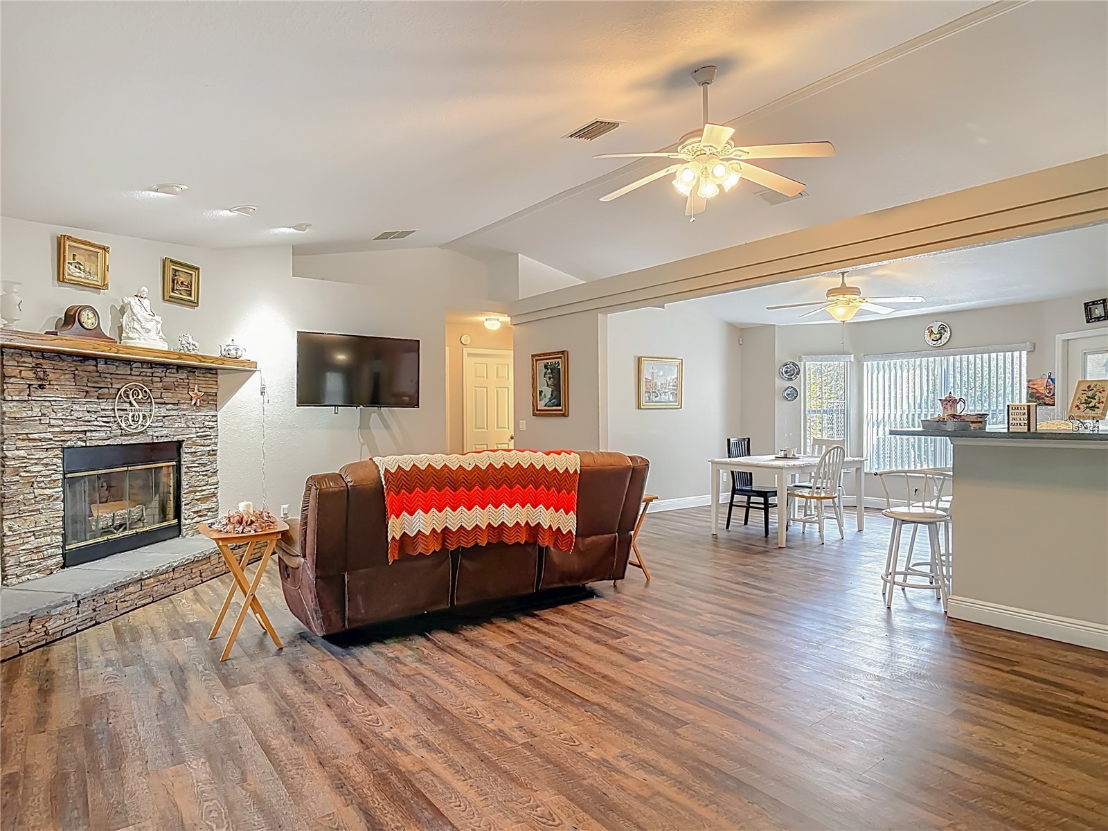 15271 SE 24th Street Road Ocklawaha FL 32179 OM719662 image16