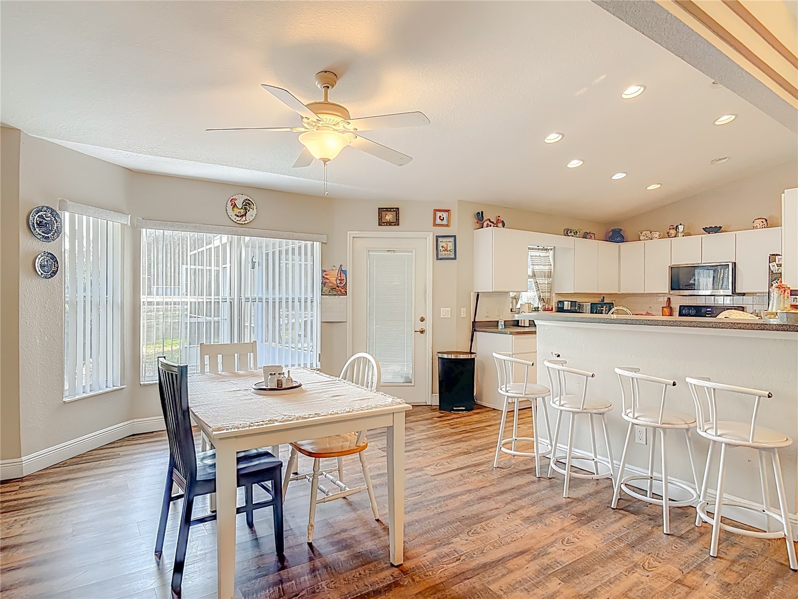 15271 SE 24th Street Road Ocklawaha FL 32179 OM719662 image20