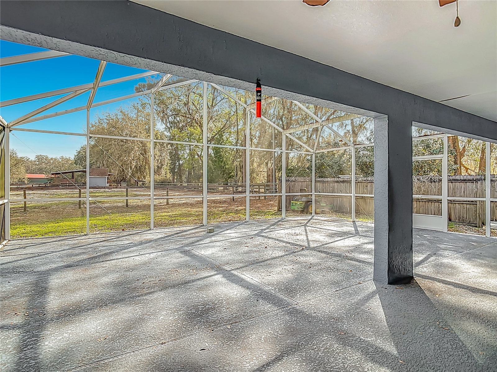 15271 SE 24th Street Road Ocklawaha FL 32179 OM719662 image44