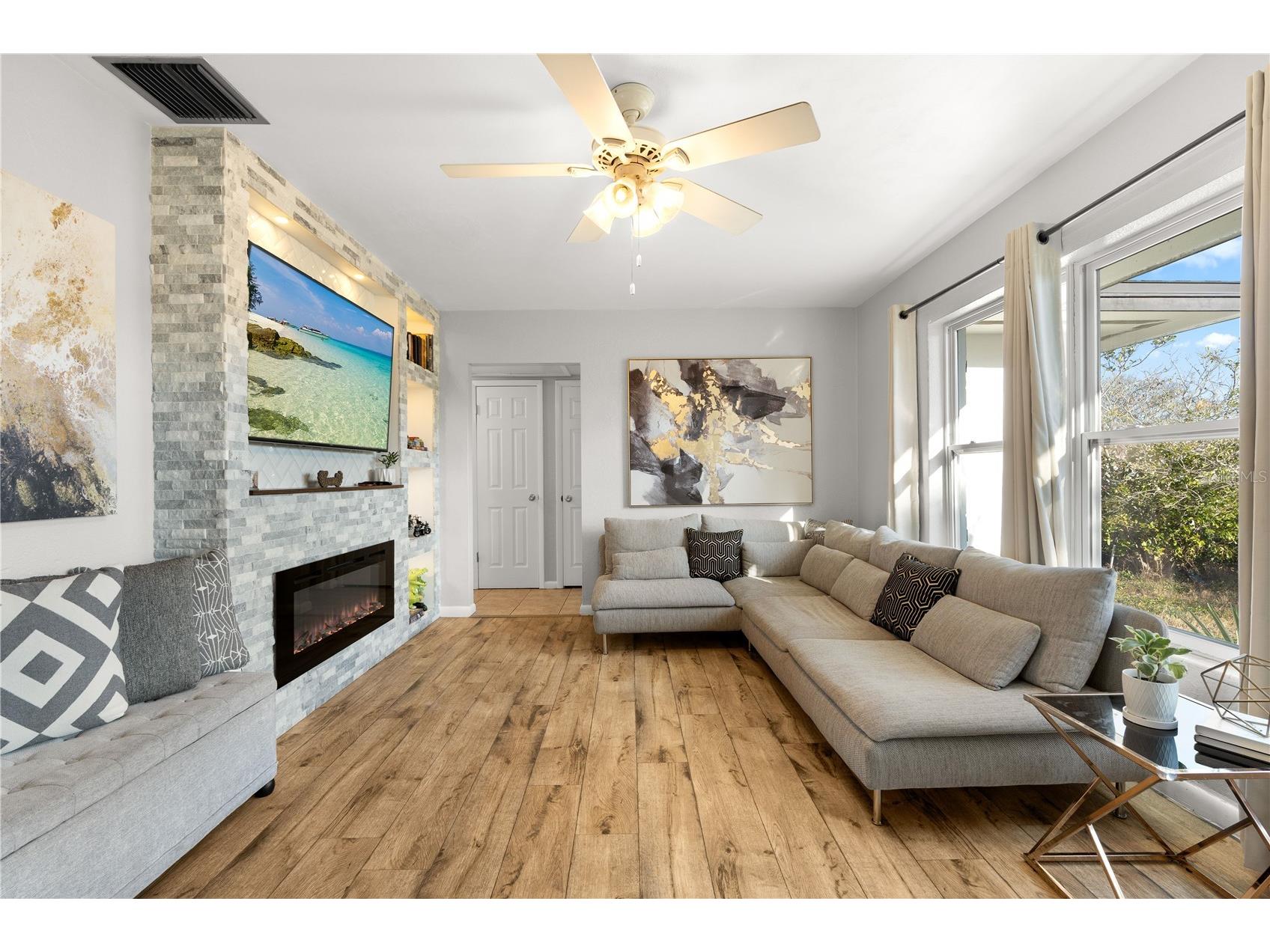 1528 Citrus Street Clearwater FL 33756 TB8481352 image9