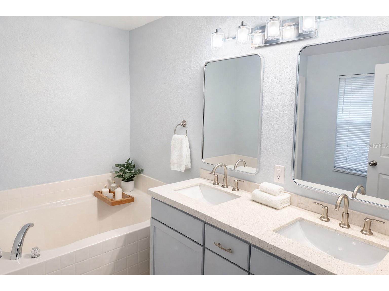 1528 Koltenborn Road North Port FL 34288 N6143981 image4