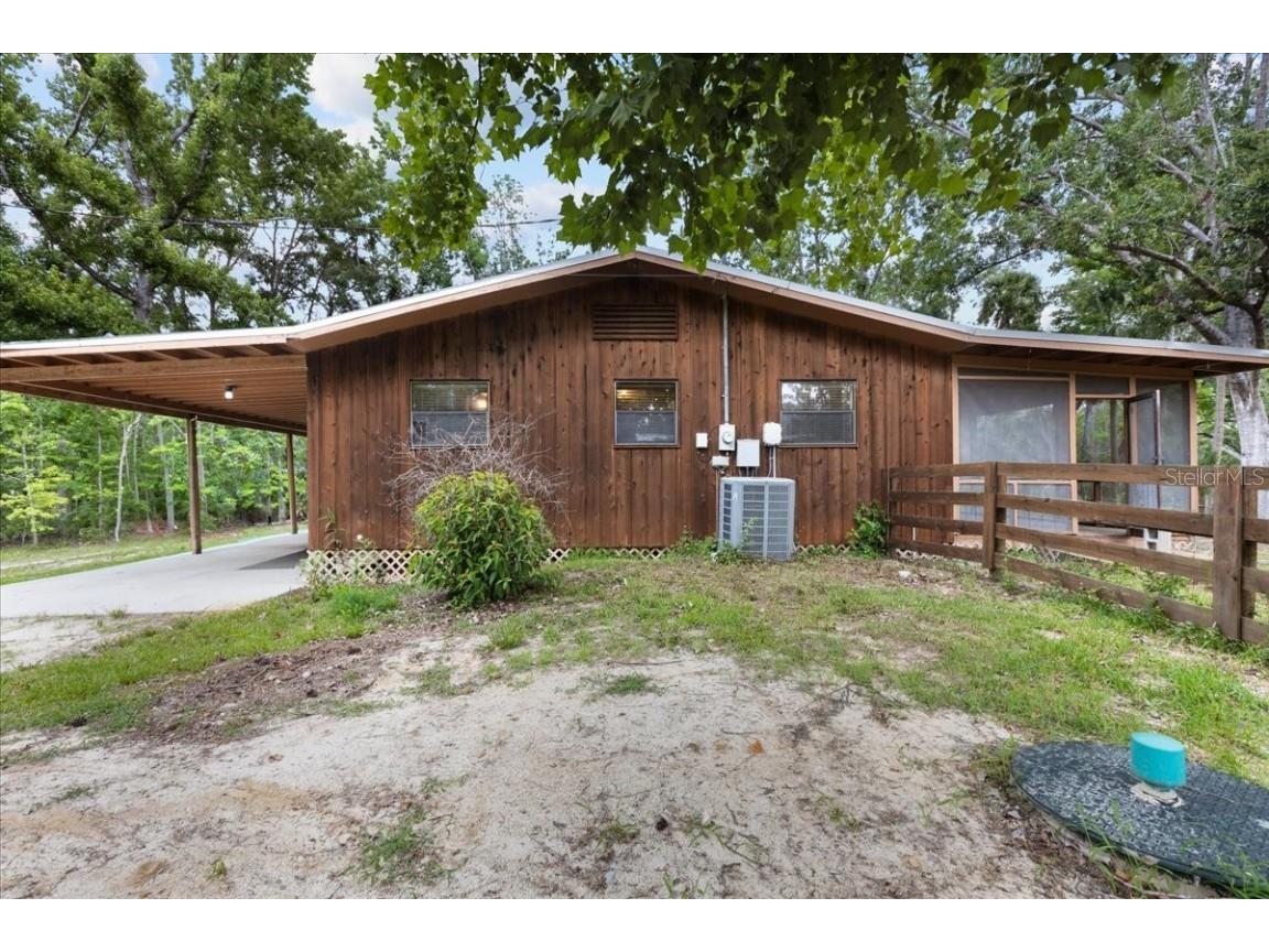 1528 Palm Street NE Steinhatchee FL 32359 - STEINHATCHEE RIVER W7876444 image11