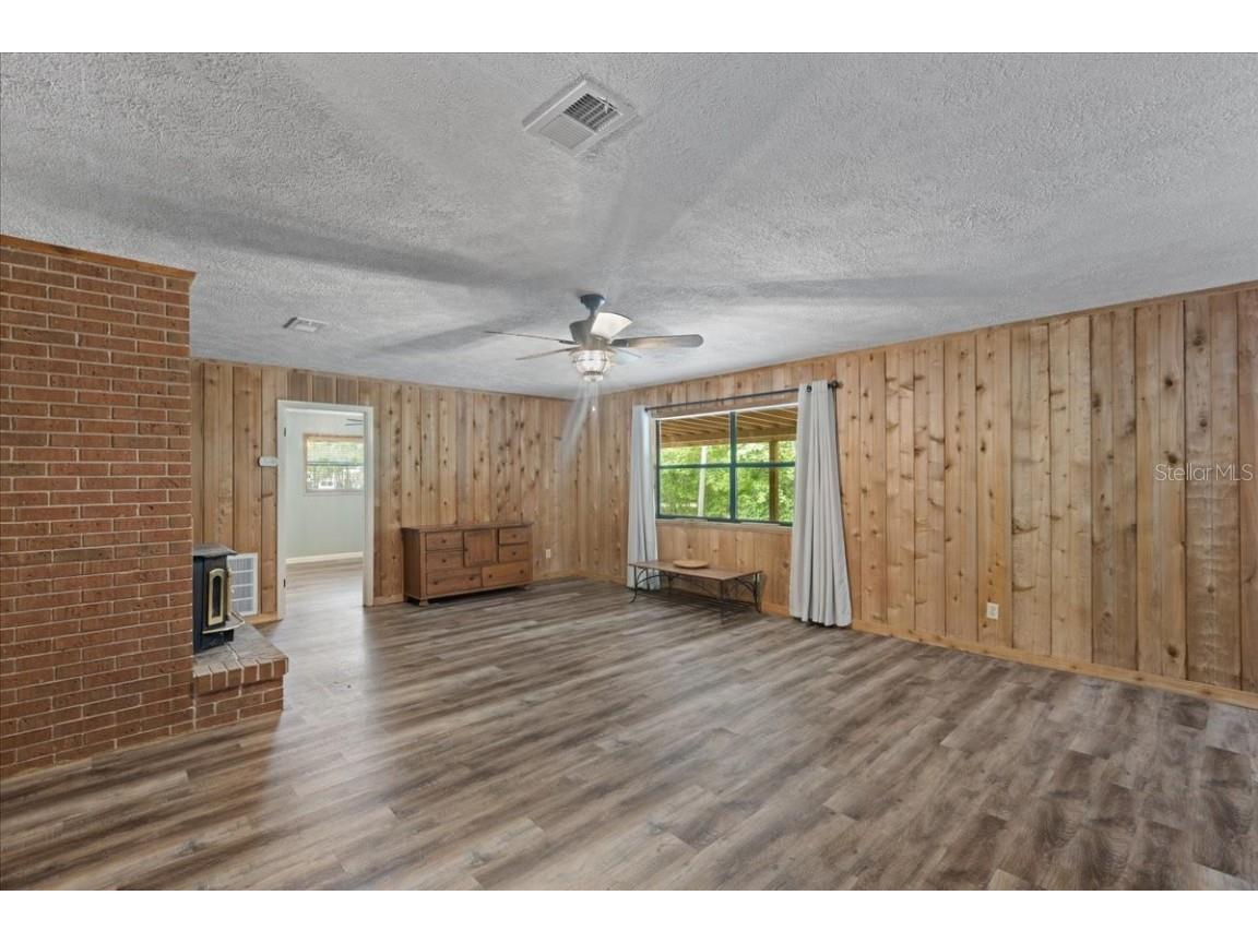 1528 Palm Street NE Steinhatchee FL 32359 - STEINHATCHEE RIVER W7876444 image19