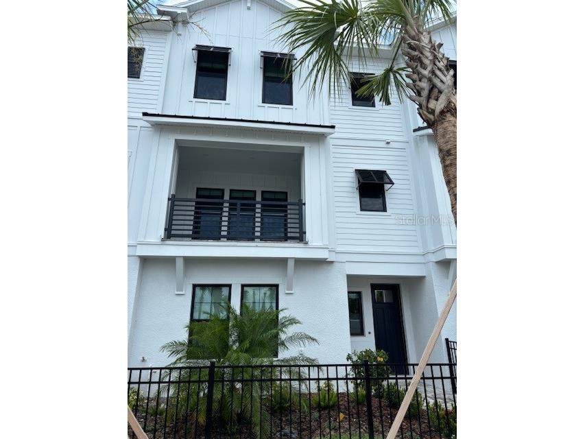 1528 Skysail Lane Sarasota FL 34240 - KINGFISHER LAKE T3512414 image1