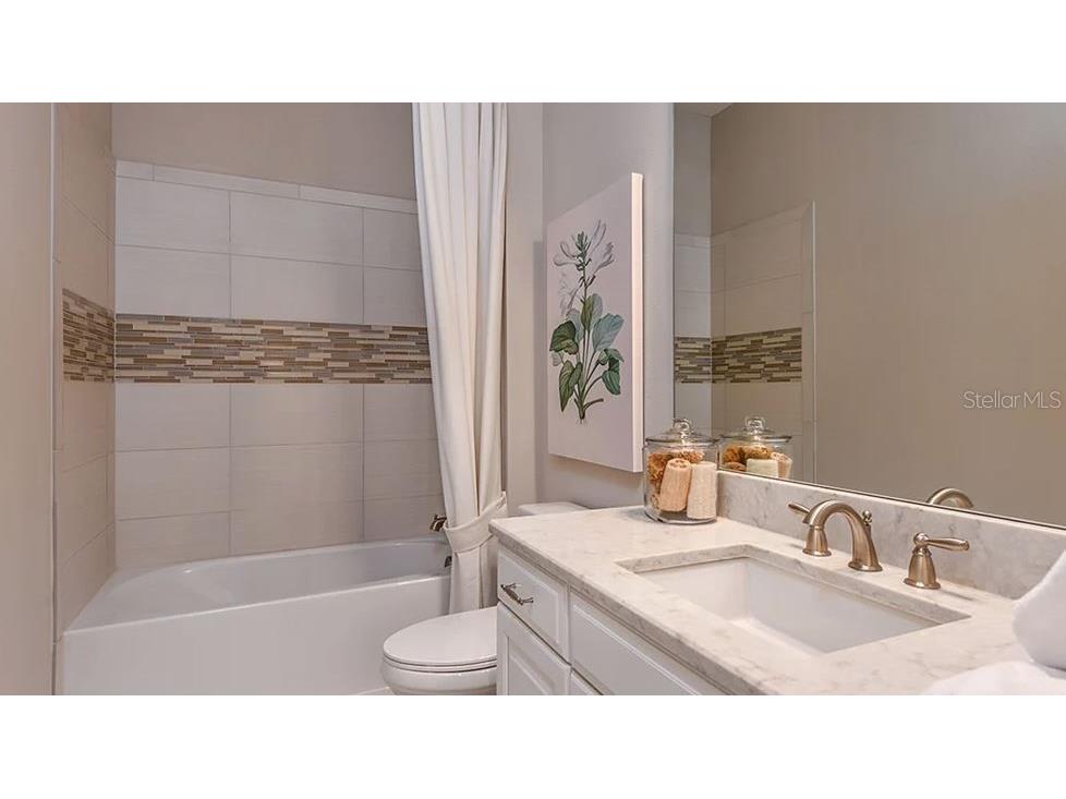 15285 Contenta Loop Bradenton FL 34211 A4666391 image13