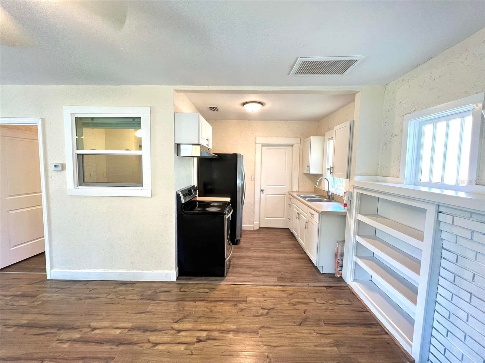 1529 12th Street S #A Saint Petersburg FL 33705 TB8494769 image5